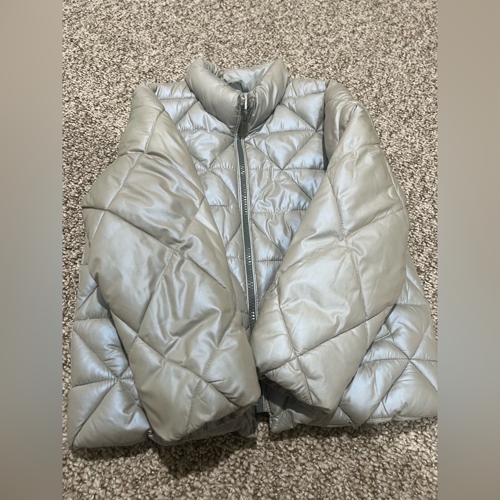 ZARA Girls Lightweight Silver Puffer Jacket Size 7 (122cm) Quilted Coat - Picture 3 of 10